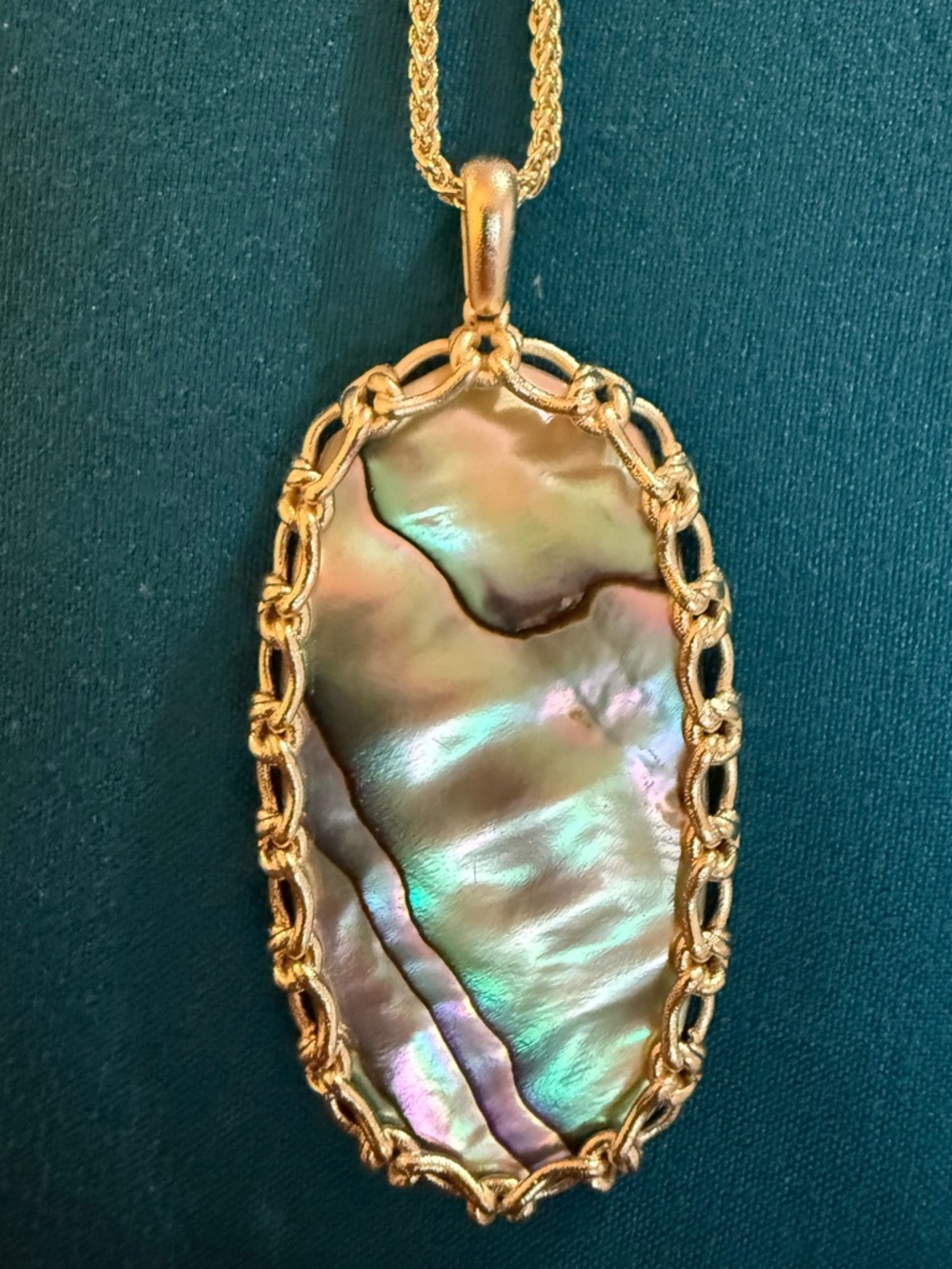 NWT Kendra Scott Gold Macrame Reid Pendant with Necklace